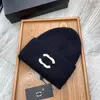 Beanie Designer Beanie Luxury Beanie Örgü Şapk Çok yönlü Beanie Örme Şapka Sıcak Mektup Üçgenler Tasarım Şapkası Noel Hediye Şapkası 6 Stiller İyi