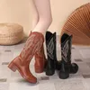 Stivali Tacco grosso Cowboy Occidentale Donna Autunno Ricamo Vintage Cavaliere Comode Scarpe da passeggio Botas Para Mujer 231019