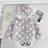 Jackor Girls Polka Dot Hooded Faux pälsrock med sammet förtjockande 2023 barnkläder. Baby flicka vinterkläder