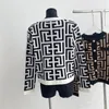 Vintage Jacquard Breat Cardigan-trui voor vrouwen Stijlvolle elegante chic dames gebreide kleding tops met lange mouwen met één borsten met een borte