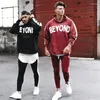 Fatos masculinos ternos esportivos correndo conjunto de ginásio sportwear treino fitness corpo construção hoodies calças esporte wear roupas