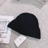 Chapéus de grife para homens gorrosos Cap -chapéu de tampa da moda Chapéu quente de lã quente mens de cashmere de caxemira com letras de caseta