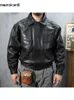 Herrenjacken Mauroicardi Frühling Herbst Coole schwarze Pu-Leder-Motorradjacke Männer mit langen Ärmeln Lose beiläufige Luxus-Designer-Emo-Kleidung J231019