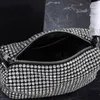 Mini tasarımcı omuz çantası blingbling lüks kol altı çanta kadın moda çapraz çantalar retro şekil elmas elmas rhinestone diamante çanta vintage rahat çanta