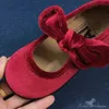 Baskets ULKNN enfants filles chaussures Mary Jane velours princesse chaussures chaussures de ballet à la main chaussures en tissu à semelles souples chaussures de bébé 231019