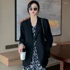 Costumes pour femmes EBAIHUI Costume coréen Mode Noir Dames Manteaux Printemps et Automne Loisirs Slim Fit Design Cardigan à manches longues Tops