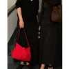 Shoppingväskor korea y2k dragstring office lady designer väska hög kapacitet veckad underarm axel enkel all match handväska tote 231018