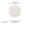 Teller, Vintage-Stil, romantisch, hohl, geprägt, weißer Keramik-Salat-Dessert-Essteller und hohes Fuß-Obst-Kuchentablett mit Ständer
