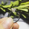 Mode Trendy Jewelry 2ct Classic Six Claws Wedding Engagement 14K White Gold Diamond Moissanite Ring