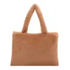 Bolsos de noche Bolso de mujer de invierno Moda Color sólido Casual Bolso de piel de felpa Mullido Mini Bolsos de axila femeninos Pequeños bolsos de mano peludos para mujeres 231018