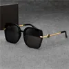 Модные дизайнерские солнцезащитные очки Полнокадровые очки для вождения в ретро-стиле для мужчин и женщин. Трендовые уличные фото-очки.