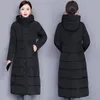 Dames donsparka's Oversize 5xl Sneeuw Winddicht Slijtage Slanke capuchon Lange winter Elegante overjas Effen Koreaanse katoenen jassen Warme gewatteerde jassen 231019