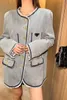 レディースウォッシュブルーデニムジャケットファッション秋のヴィンガエポケットルーズジャケット女性アウトウェアラグジュアリーデザイナー服