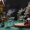 2 шт. акриловые рождественские украшения в виде оленей, прозрачная фигурка оленя, декор оленя с красными колокольчиками, рождественские фигурки оленей, настольный декор, центральная часть праздничного стола