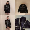 Womens Jackets Korean Luxury Designer Wool Coat Women Black Vintage V Neck Plaid T Golden Buttons Elegant Office Lady Outwear