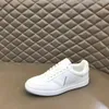 Luxe Designer Casual Schoenen Rivoli Low Heren Trainer Kalfsleer Runner Bedrukking Reliëf Generfd Rubber Platform Veterschoenen Luxemburg Sneakers b5