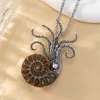Hanger Kettingen Natuursteen Koraal Jade Octopus Broche Ketting Vintage Prachtige Sieraden Accessoires Voor Uw Charmante Cadeau