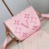 Kobiet designerski torba solidna kolor Fanny pakiet mody złoty łańcuch torby na ramię zamka mini torba pod pachami M8zz08 Classic Crossbody Breghs Darmowa wysyłka M8Z347