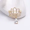 Brooches Female Fashion Vintage White Crystal Flower For Women Luxury Yellow Gold Color Zircon Alloy Plant Brooch Safety Pins