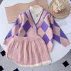 Clothing Sets New Girls Jumper Suit Kids Fashion V-collar False Two Pieces Knitted Diamond Lattice Long-sleeved + Pleated Skirt 2Pcs 231019