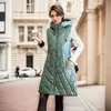 Damenwesten 2023 Winter ärmellose Jacke Mantel Frauen Daunen Baumwolle mit Kapuze lange Weste Herbst weibliche solide Mode Reißverschluss Weste schlanke Outwear 231018