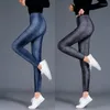 Leggings femininas mulheres sexy imitação denim padrão impresso calças magras primavera outono calças finas cetim opaco calças elásticas