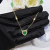 Pendant Necklaces Foydjew Luxury Simulation Emerald Green Chalcedony Exquisite Heart-shaped Necklace Gold Color Vintage Jewelry