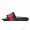 Ciabatte da spiaggia da uomo Classic Flat Summer Slides Lazy Designer Cartoon Big Head flop in pelle da uomo Hotel Bath Letter scarpe da donna Lady sexy JaE