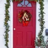 Couronnes de fleurs décoratives Couronne de Noël avec lanterne Couronne LED sans fil avec fleur artificielle Décors de porte réalistes Couronne ornementale pour mur 231019
