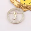 18K vergulde bedel merk broche dubbele letter luxe ontwerper hoge kwaliteit pin voor vrouwen mannen ronde diamanten pinnen broches bruiloft sieraden 20 stijl