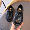 Sneakers Kinderen Loafers Instapper Pu Leer Ondiep Zwart Bruin Jongens Meisjes Platte Schoenen 21-36 Peuter Mode Vrije tijd Kinderen Vrijetijdsschoen 231019