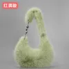 Sac en fourrure d'automne et d'hiver pour femmes, couleur Macaron, cheveux de vison, fermeture éclair, sous les bras, sac à bandoulière simple en peluche à la mode et Simple