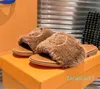 vinter män ull tofflor princeton loafers klassisk designer lat platt baotou flip flops lady glides mocka brev kohud metall män med päls kvinnor skor