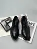 Robe chaussures de qualité supérieure mode noir avec blanc hommes en cuir bout carré chaussure formelle élégant costume de luxe homme décontracté bureau mocassins