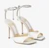 2023 Lady Brand Pumps Saeda Sandal Satin Velvet Sandals with Crystal 장식 발목 스트랩 여름 웨딩 파티 하이힐 오픈 발가락 섹시 신발 박스 공장 판매