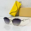 Óculos de sol de luxo Designer Mens e Womens Pilot Óculos Óculos de Sol Quadro Lente com Caixa Moda Metal Frame UV400 Resistente Óculos de Sol LW40105U