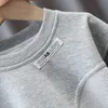 Комплекты одежды Детский свитер для мальчиков Весенне-осенняя одежда Детская мода Спортивная одежда Костюм Детская одежда Детские верхние брюки для мальчиков 2 шт. 231019