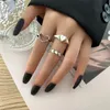 Solitaire Ring Vagzeb Fashion Hollow Heart Set 7st Elegant Vintage Justerbara kvinnor Finger Söta kärleksmycken Wedding Party Gift for Girl 231019