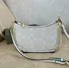 Tasarımcı Koltuklu Küçük Çantalar Kadın Omuz Torbası Yumuşak Teri Hobo Co Half Moon Ladies Baget Zincir Kayışı Kruvasan Çantalar Pembe