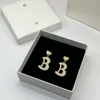 smycken B örhängen B Letter B Love Diamond Pearl Earrings Women's Light Luxury Network Red Silver Needle örhängen