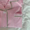 女性のブラウス2023春と夏の女性ピンクのストライプの綿シャツのズボンパジャマスーツカラーコントラスト
