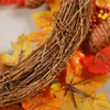 Couronnes de fleurs décoratives Couronnes d'automne pour porte d'entrée Couronne d'automne de 45 cm avec baies, citrouille, feuilles d'érable, décoration du festival de la récolte de Thanksgiving 231019