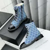 23ss F/W Womens Ankle Boots Designer Blue Denim With Zipper Quilted Texture Hardware Matelasse Metal Chunky Heels Chelsea Boot Snow Booties Outdoor Casual Shoe