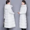 Dames donsparka's Oversize 5xl Sneeuw Winddicht Slijtage Slanke capuchon Lange winter Elegante overjas Effen Koreaanse katoenen jassen Warme gewatteerde jassen 231019