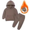 Set di abbigliamento 2-12 anni abbigliamento per bambini inverno nuovo maglione in pile per ragazzi e ragazze con cappuccio Tuta sportiva in peluche per bambini 231019