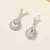 Set di orecchini a catena con colletto alla moda Set di gioielli con catena di artigli di diamanti pieni Collana di diamanti con acqua Set di accessori 231015