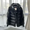 Monclair Chaqueta Diseñador Francia Chaqueta de plumón para hombre Parkas Abrigos para mujer Chaquetas de invierno Estilo de moda Corsé delgado Traje grueso Rompevientos Bolsillo Abrigo cálido LFCT