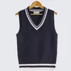 Mäns västar 2023 Spring Autumn Men Uniform Vest Fashion V Neck Pullover Boys British Student Sleeveless Waistcoat Tank Tops Sweaters 231018