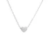 Collares colgantes Moda minimalista Collar en forma de corazón liso Color plata Encanto lindo para mujeres 2023 Tendencia