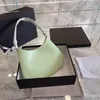 Итальянская Cleo Hobo 2023: блестящая серебряная лоскутная сумка оригинального европейского дизайна - женская сумка через плечо из натуральной кожи, зеленая